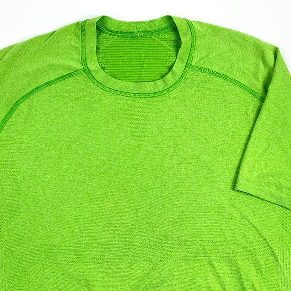 Lululemon Lightweight Metal Vent Tech Short Sleeve T Shirt Mens Size M - Picture 1 of 5
